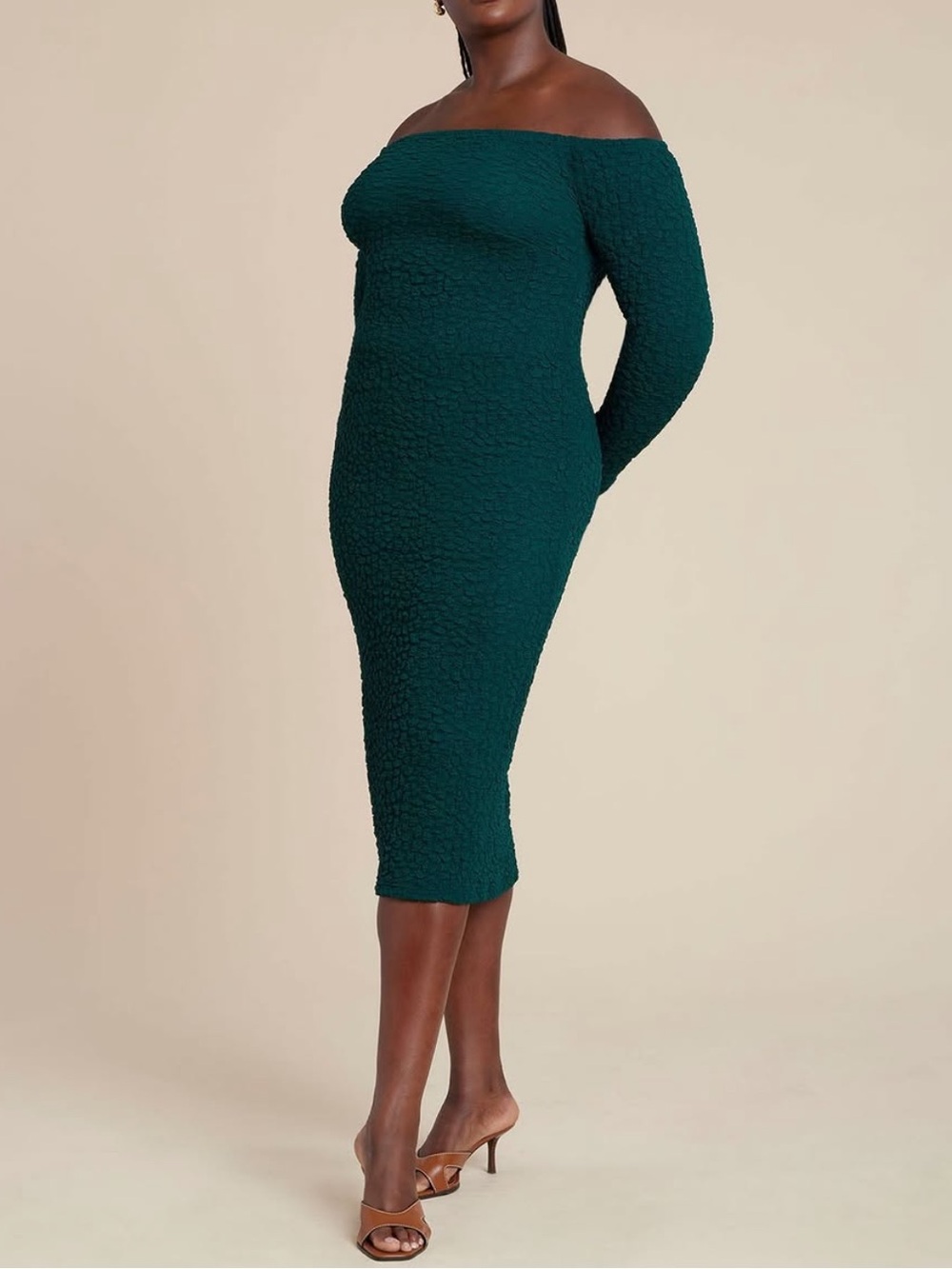 Eloquii Off-Shoulder Textured Bodycon Midi Dress in Emerald Green